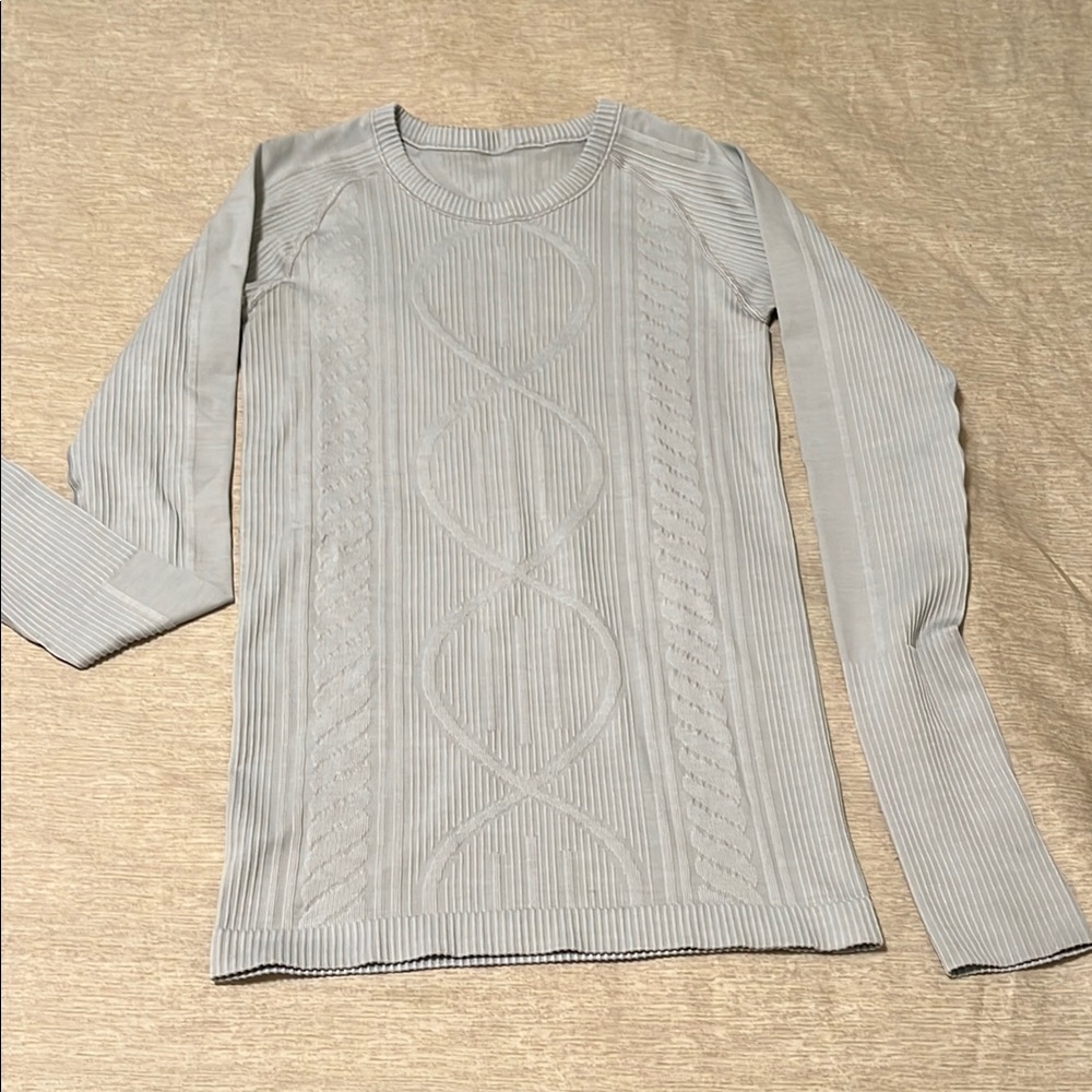 Gray Cable Knit Sweater - image 1